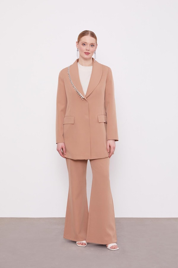 LevidorCamel Yaka Ve Cep Detaylı Pantolon Ceket Takım