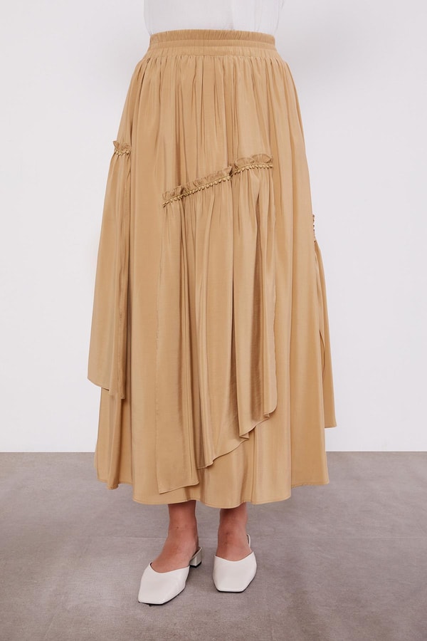 LevidorCamel Yakası Dantel Detaylı Etek Takım