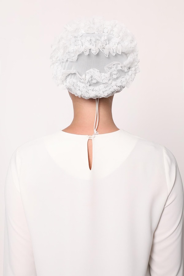 LevidorEkru Klipsli Silikonlu Dikişsiz Fırfır Bone