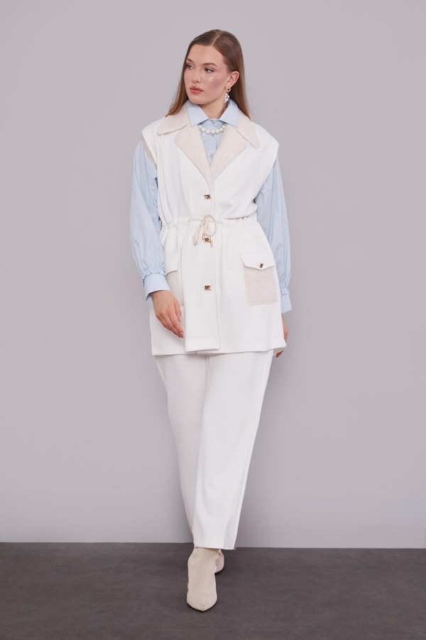 LevidorEkru Kürk Yaka Detaylı Yelek Takım