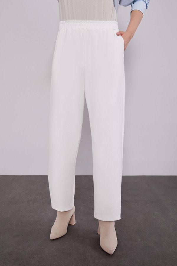 LevidorEkru Kürk Yaka Detaylı Yelek Takım