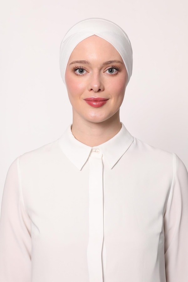 LevidorEkru Pratik Çapraz Bone