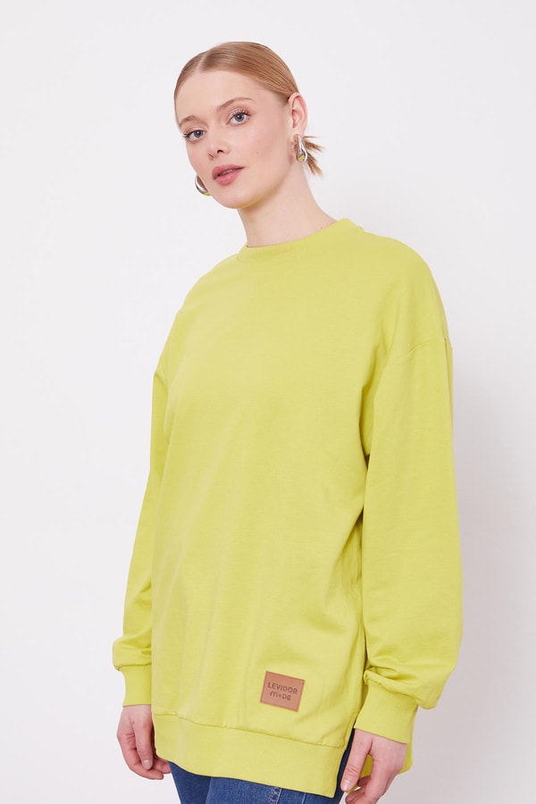 LevidorFıstık Yeşili Bisiklet Yaka Ribanalı Basic Sweat