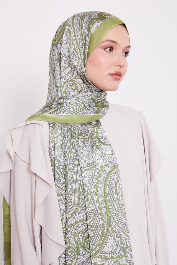 LevidorFıstık Yeşili Sarmal Hint İpeği Şal