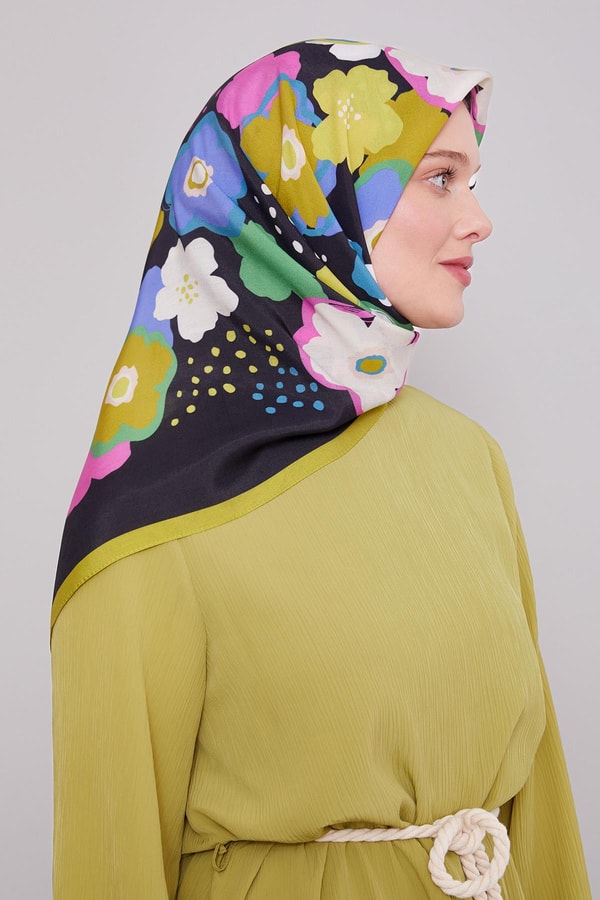 LevidorFıstık Yeşili Soyut Çiçek Desen Aura Eşarp