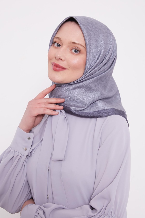 LevidorFüme Halka Desen Monogram Eşarp