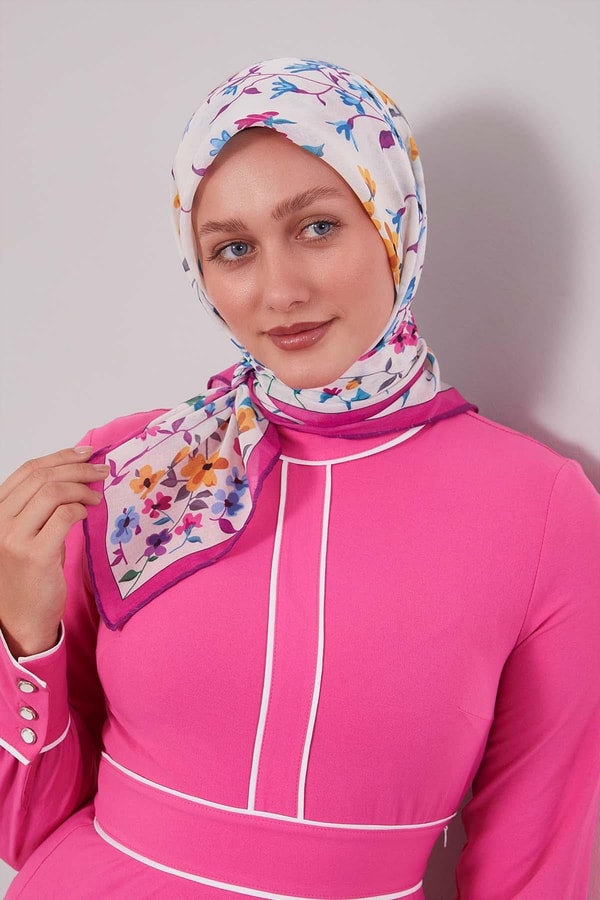 LevidorFuşya Çiçek Dalı Desen Soft Eşarp