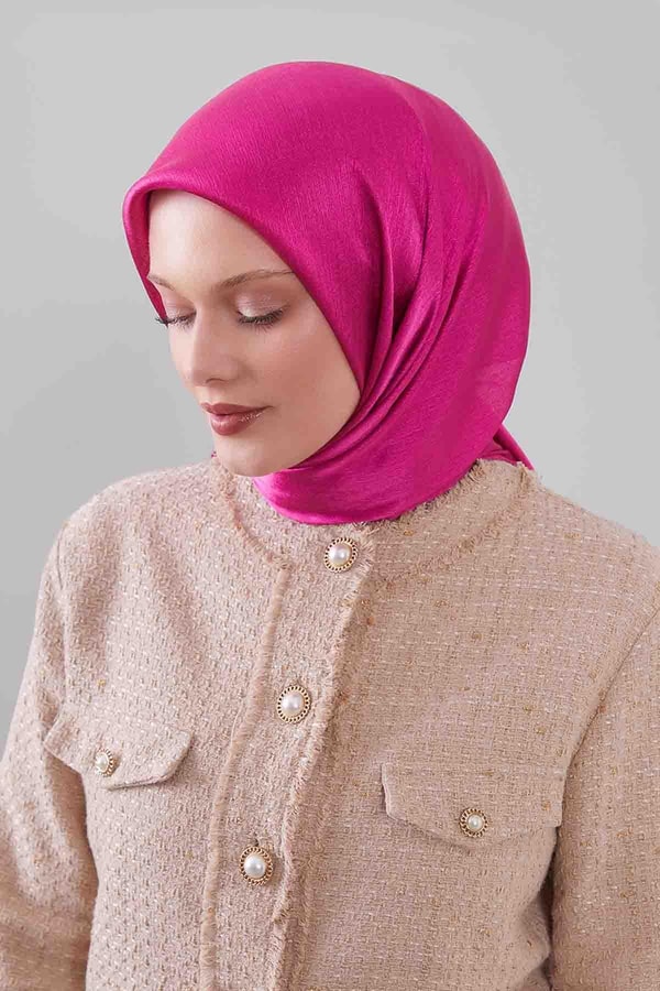 LevidorFuşya Janjan Eşarp