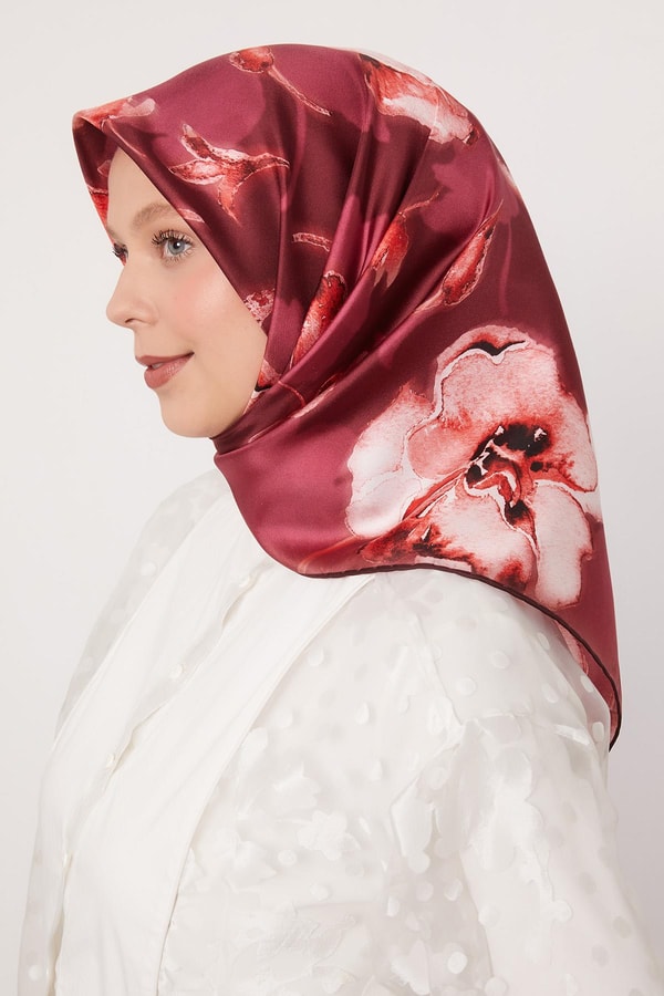 LevidorFuşya Lotus Çiçek Twill İpek Eşarp