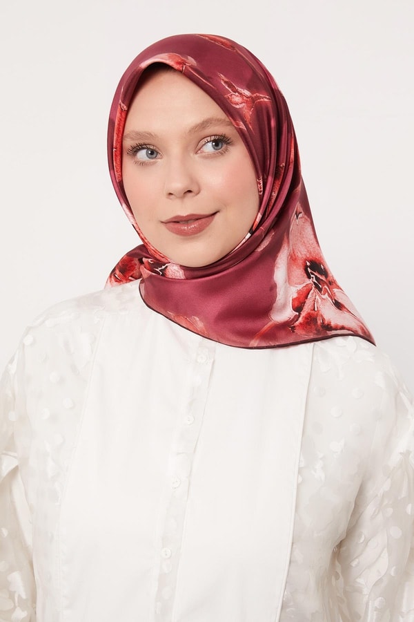 LevidorFuşya Lotus Çiçek Twill İpek Eşarp