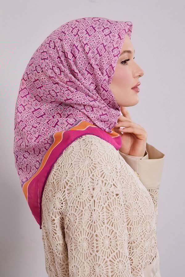 LevidorFuşya Puzzle Desen Soft Eşarp