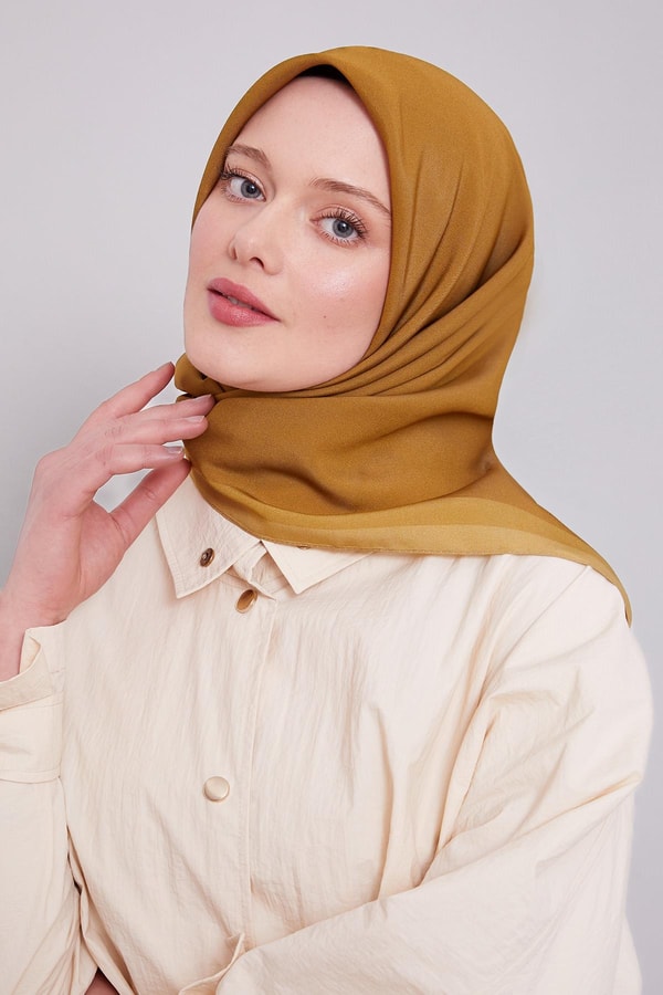 LevidorGold Kenar Şerit Aura Eşarp