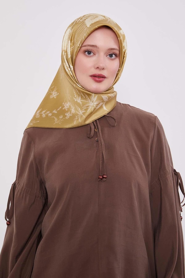 LevidorGold Soyut Gül Desen Twill İpek Eşarp