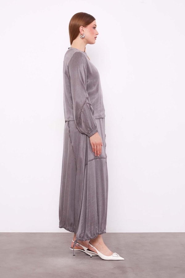 LevidorGri Asimetrik Fırfır Detaylı Cupra Etek Takım