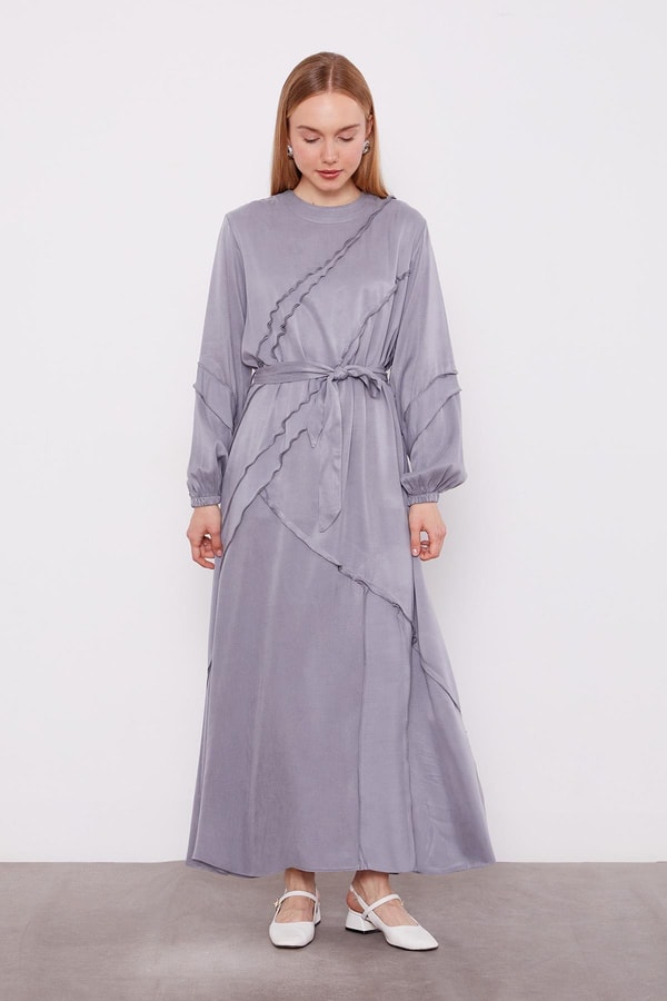 LevidorGri Bağlamalı Dikiş Detaylı Cupra Elbise