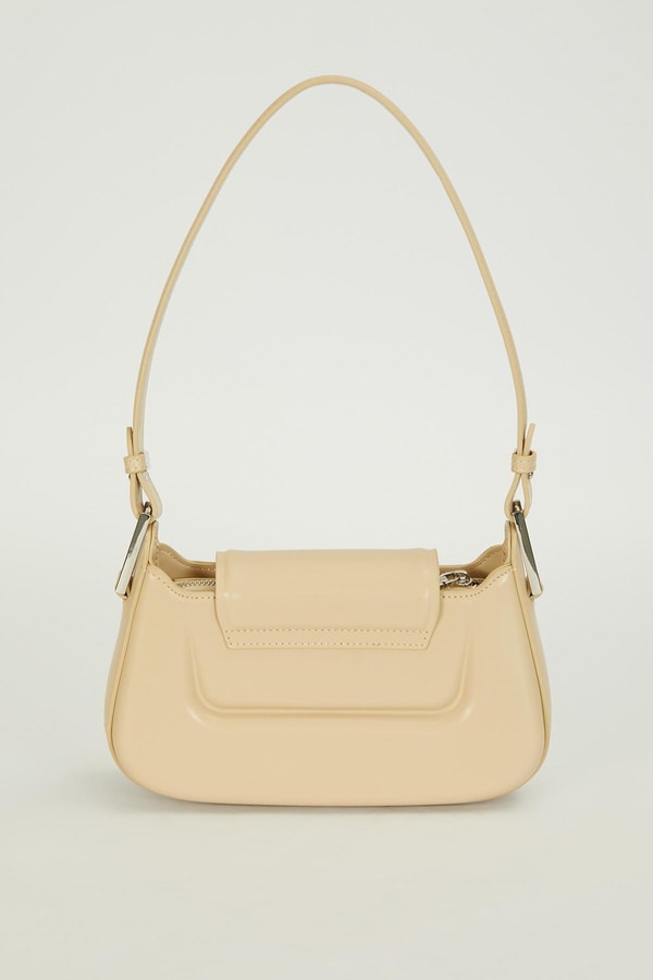 LevidorGri Büyük Tokalı Baget Çanta