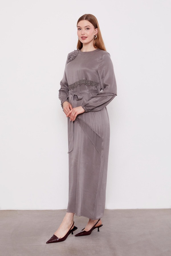 LevidorGri Dantel Şeritli Cupra Elbise