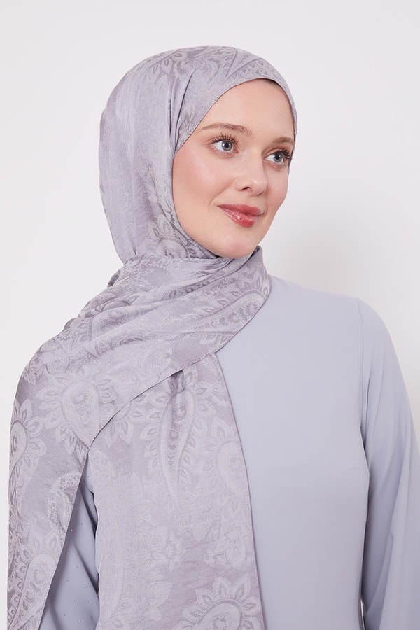 LevidorGri Etnik Desen İtalyan Jakar Şal