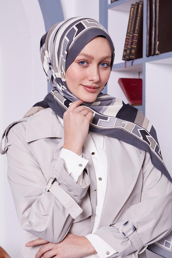 LevidorGri Geometrik Desen Royal Şal