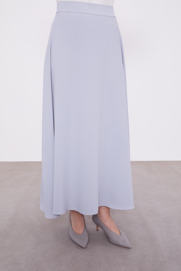 LevidorGri İnci Yaka Detay Etek Takım