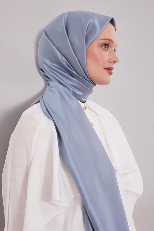 LevidorGri İpek Şal