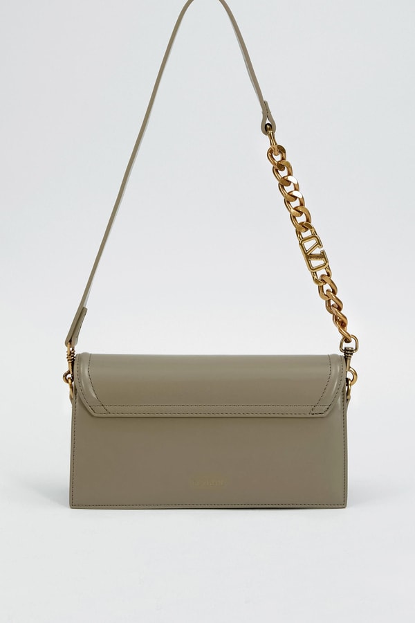 LevidorGri Kare Kilit Detaylı Omuz Çantası