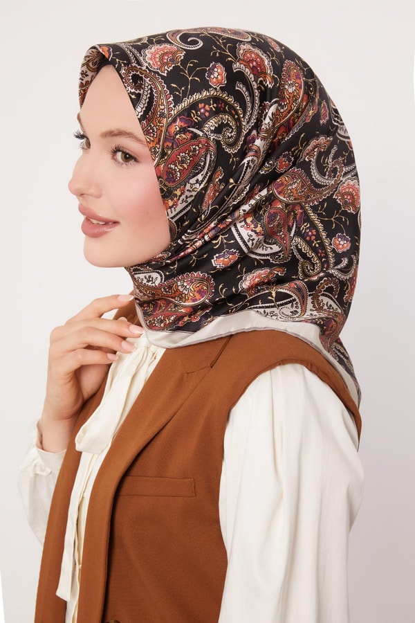 LevidorGri Karışık Retro Twill İpek Eşarp