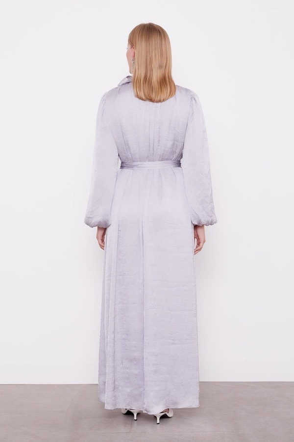 LevidorGri Kuşak Detaylı Saten Kraş Elbise