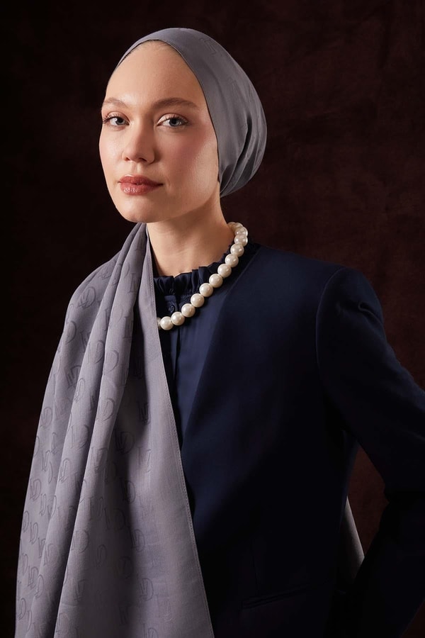 LevidorGri LVD Baskılı Naia Jakar Şal