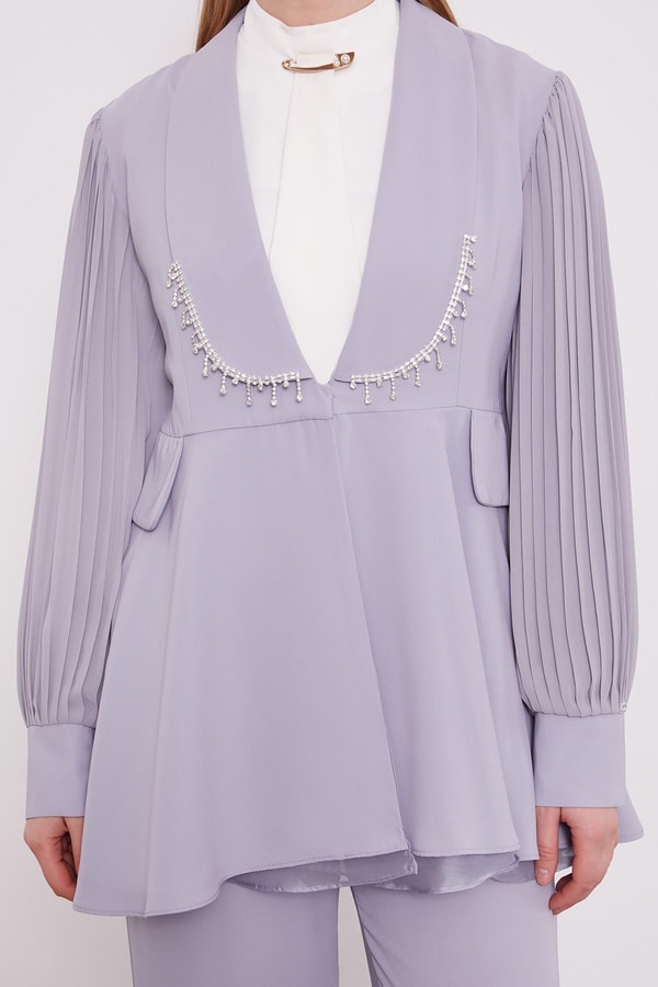 LevidorGri Şifon kollu Taş Detay