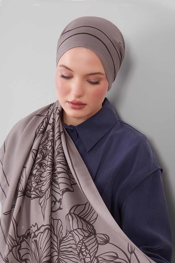 LevidorGri Sümbül Çiçek Desen Yün İpek Şal