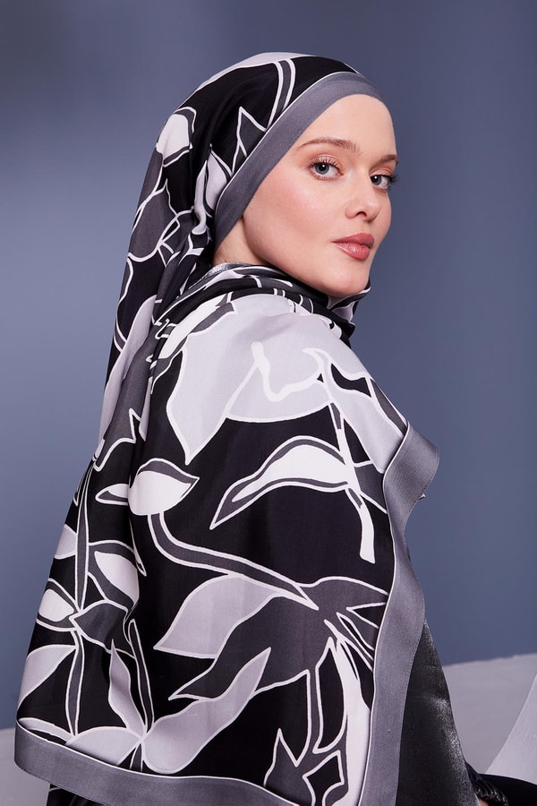 LevidorGri Yaprak Desen Royal Şal