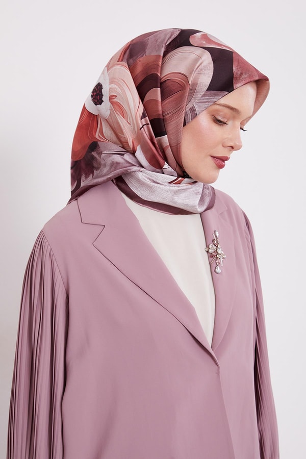 LevidorGül Menekşe Desen Twill İpek Eşarp