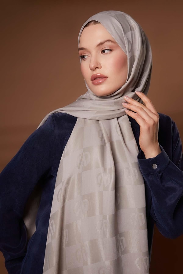 LevidorGümüş Kare LVD Baskılı Naia Jakar Şal