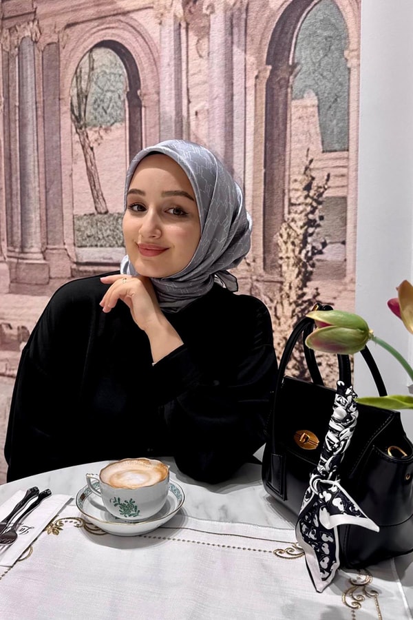 LevidorGümüş Petek Desen Twill İpek Eşarp