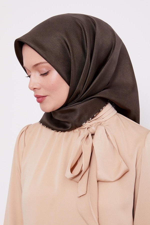 LevidorHaki Benekli Twill İpek Eşarp