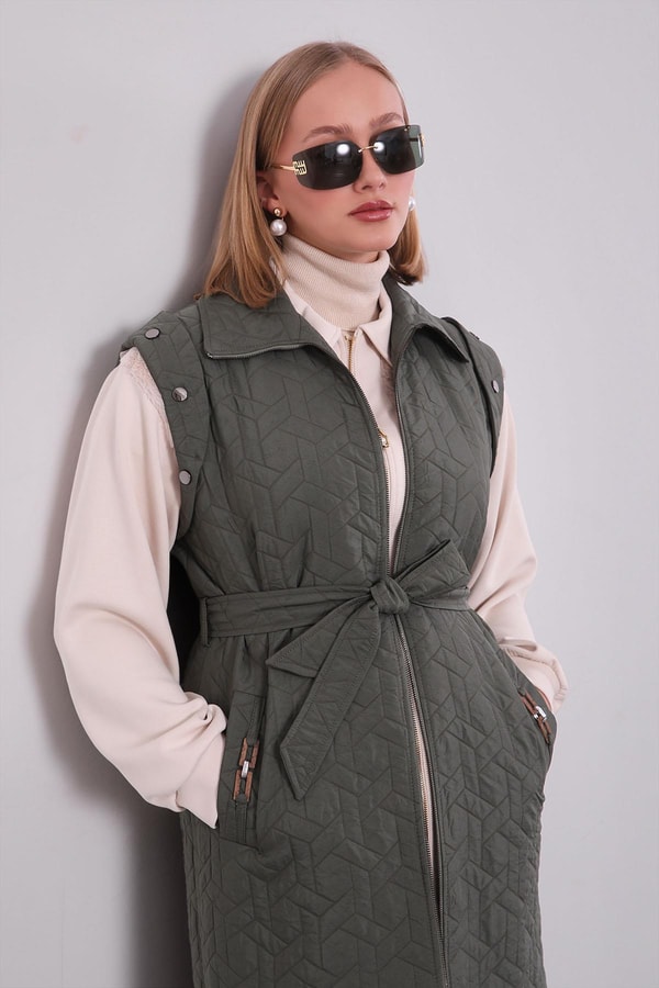 LevidorHaki Cep Aksesuar Detaylı Yelek