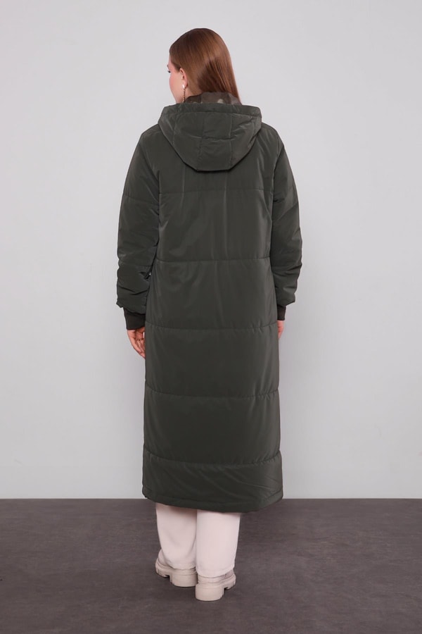 LevidorHaki Düğmeli Kapitone Mont