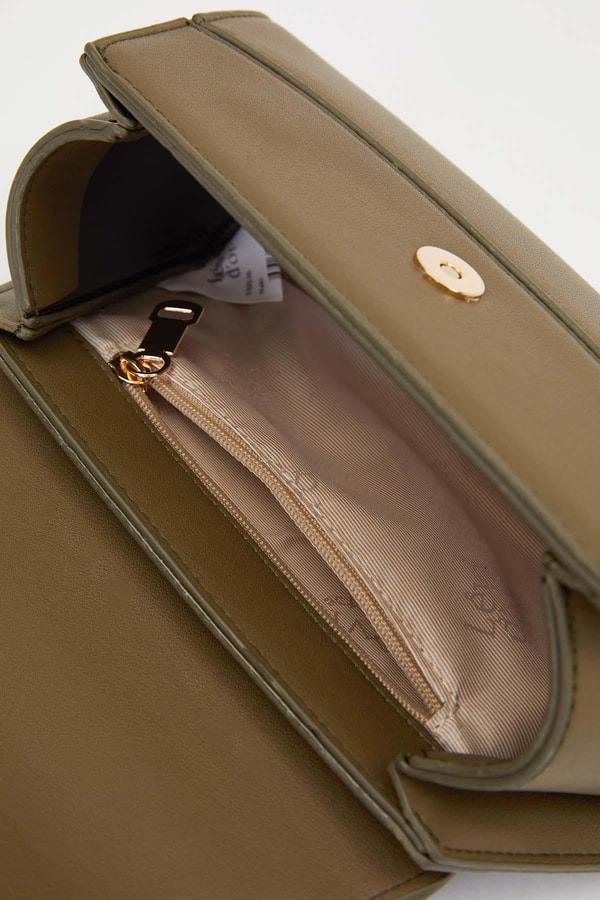 LevidorHaki Elips Görünümlü El Çantası