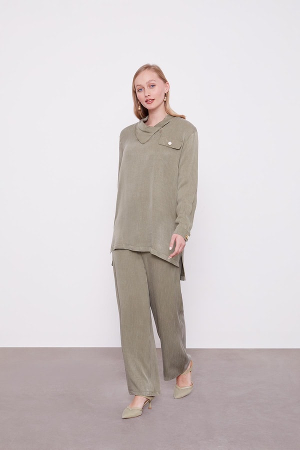 LevidorHaki Fermuar Yaka Düğme Cep Detaylı Tunik Takım