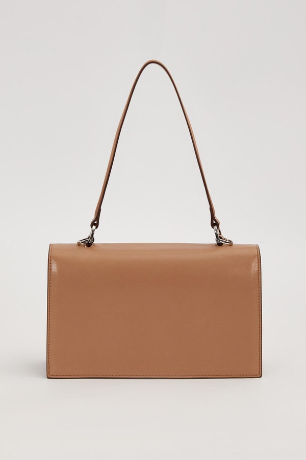 LevidorHaki Kare Form Charm Detaylı Omuz Çantası