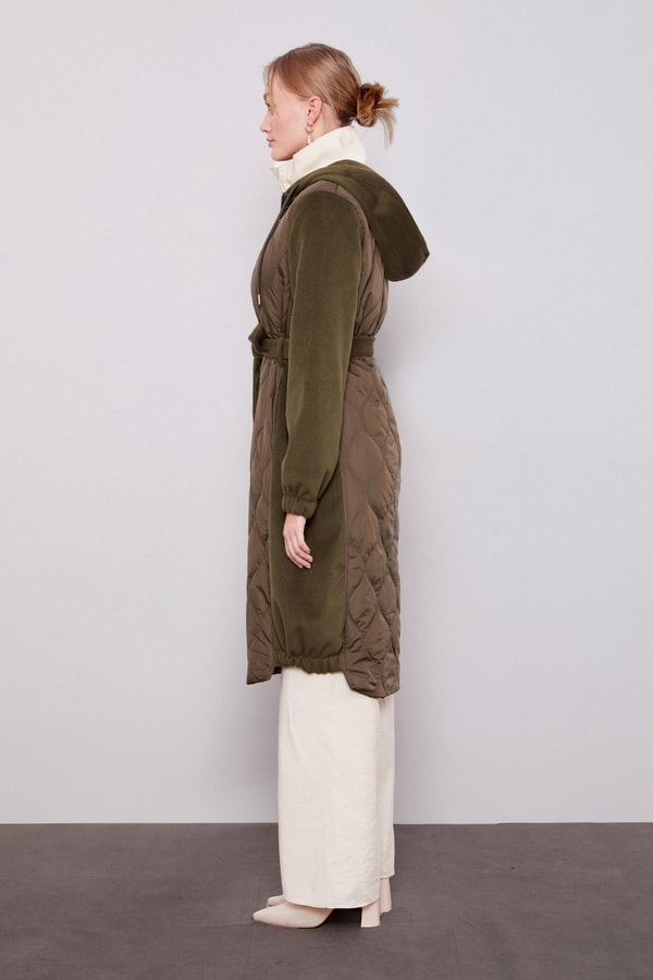 LevidorHaki Kaşe Detaylı Kapitone Mont