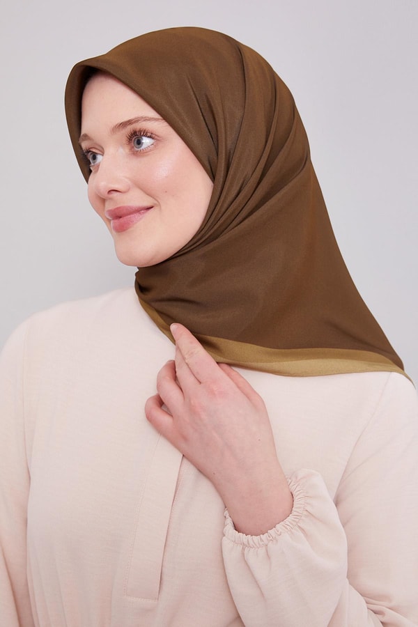 LevidorHaki Kenar Şerit Aura Eşarp