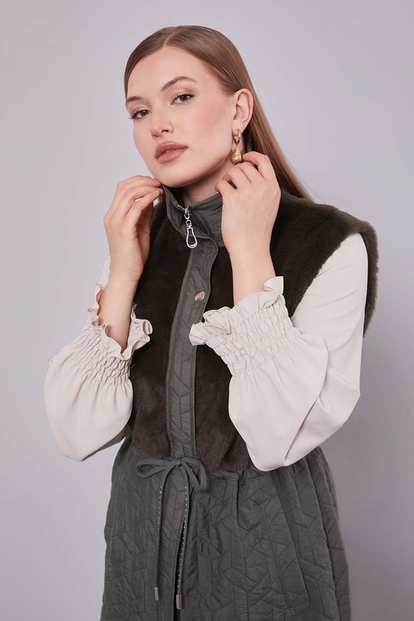 LevidorHaki Kürk Detaylı Yelek