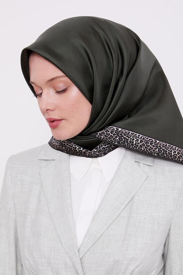 LevidorHaki Leopar Desen Twill İpek Eşarp