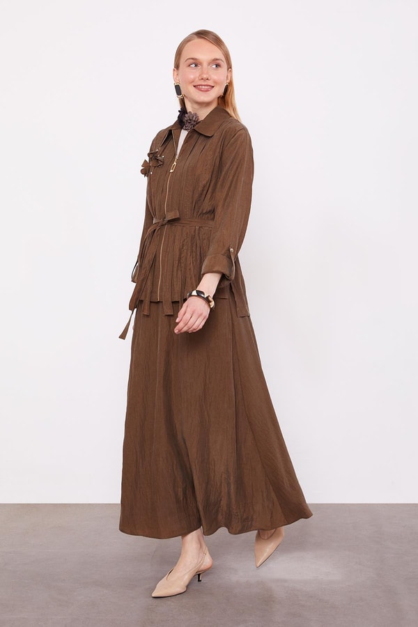 LevidorHaki Yakası Taş Detaylı Cupra Etek Takım