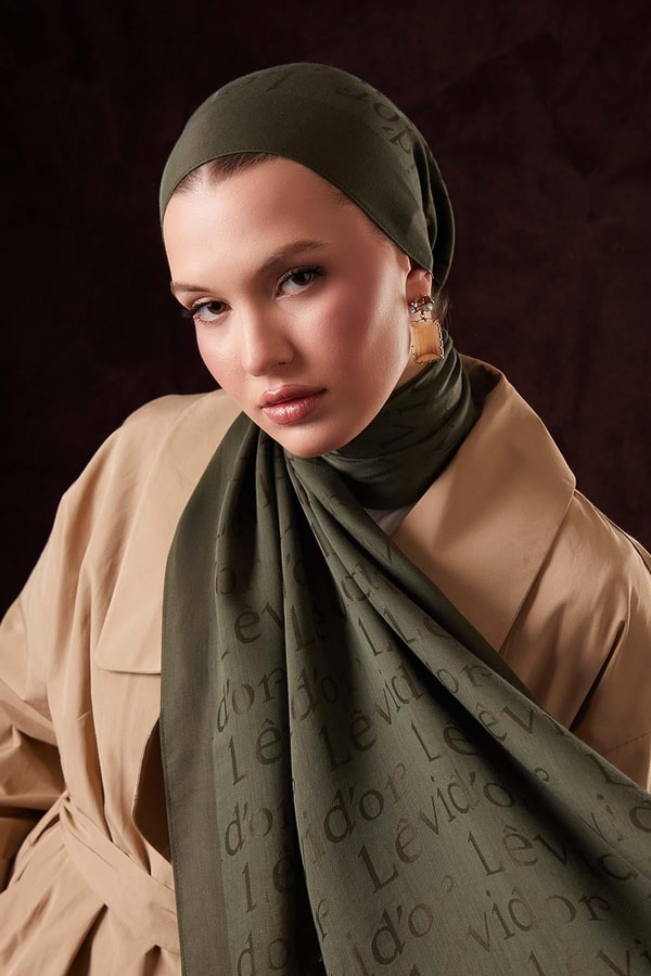 LevidorHaki Yazı Baskılı Naia Jakar Şal