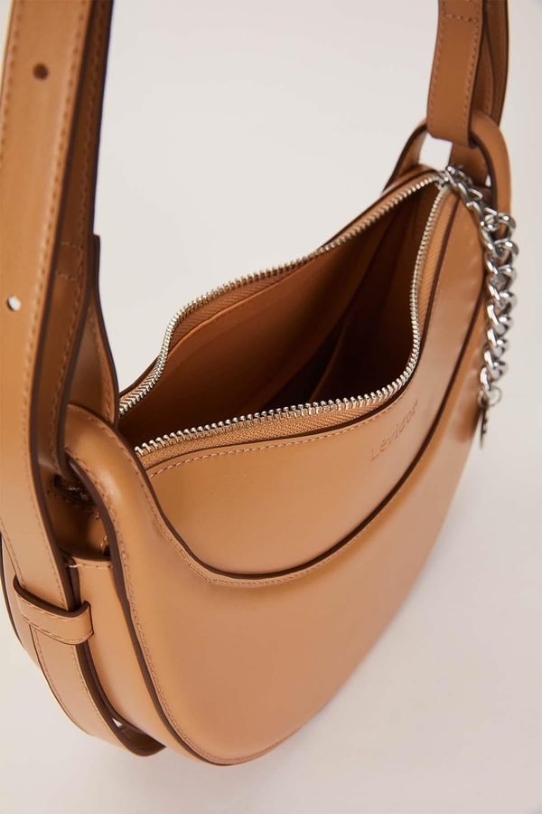LevidorHaki Zincir Aksesuarlı Baget Omuz Çantası