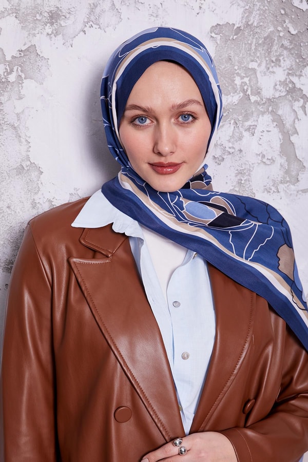 Levidorİndigo Çiçek Desen Royal Şal