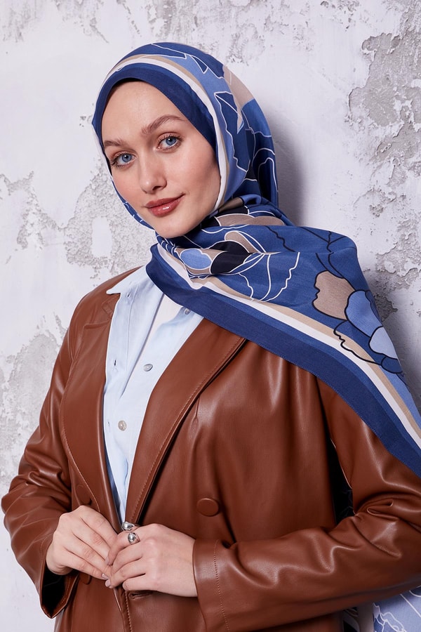 Levidorİndigo Çiçek Desen Royal Şal